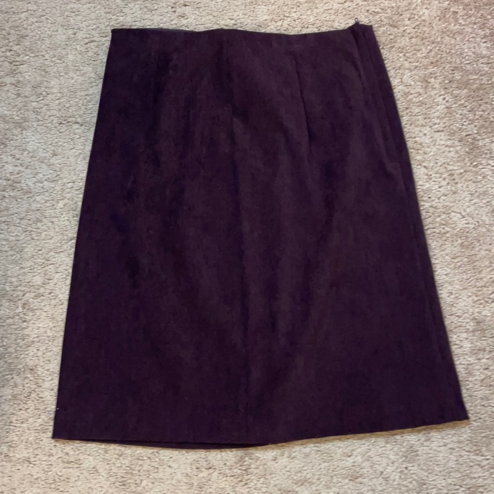 DJ intt’l velvet skirt